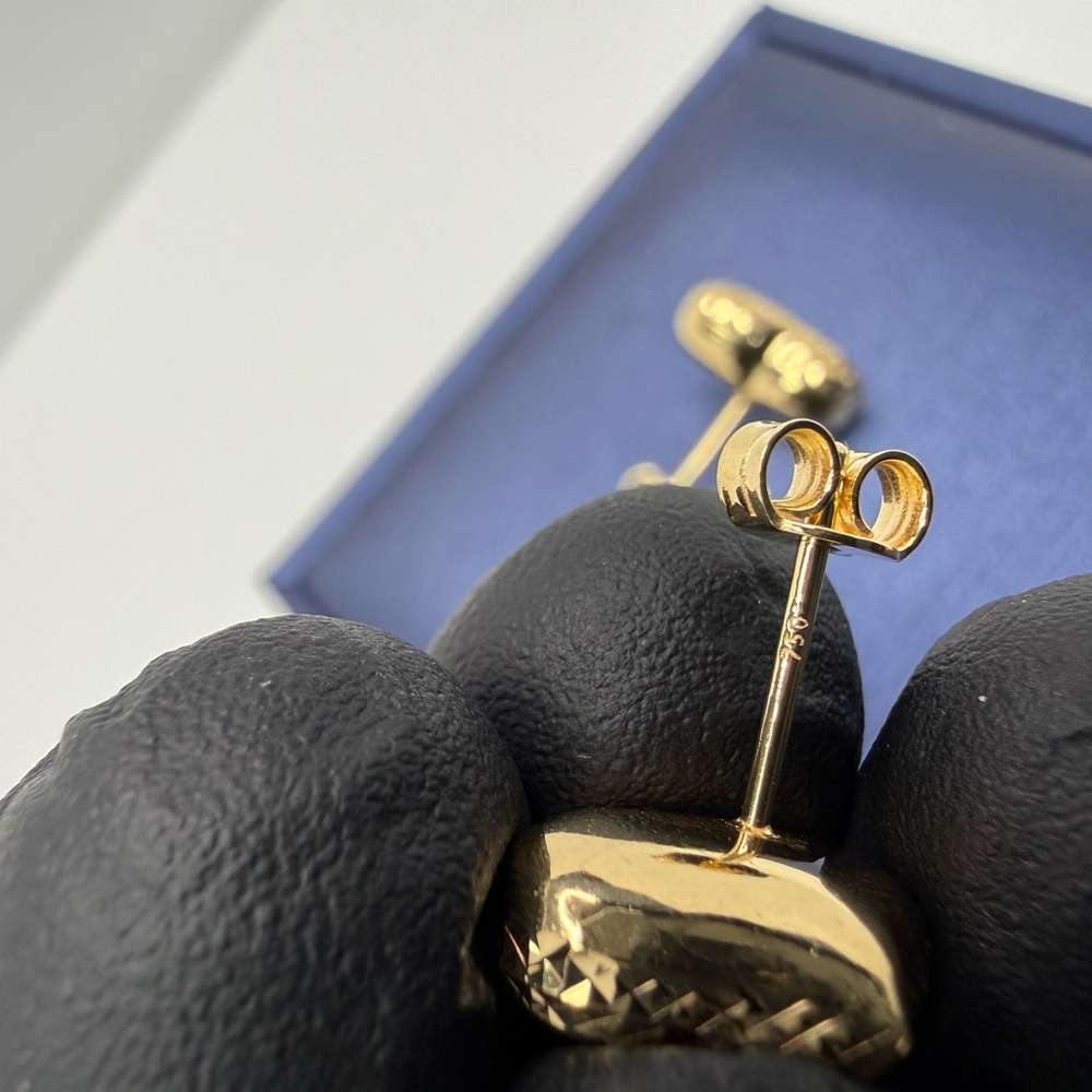 18K Genuine Yellow Gold Dia-Cut Heart Earrings (Preowned) - Picture 8 of 16